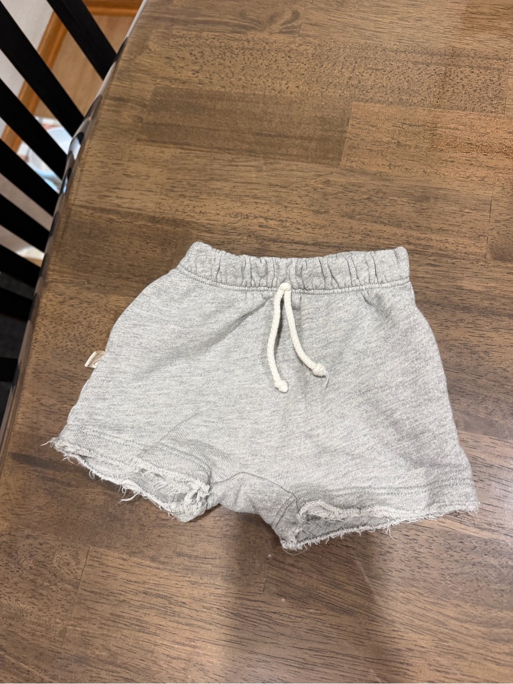 Childhoods Clothing Gray Knit Baby Shorts - 12-18M